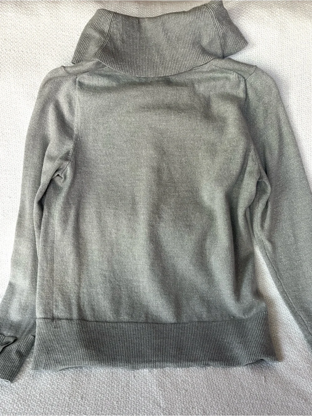 Talbots Women’s M Gray Metallic Merino Wool Turtleneck Sweater Button Cuffs